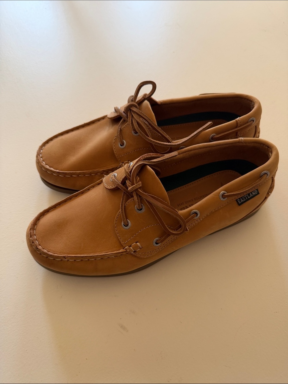 Eastland Men’s Sea Dog Cognac Leather Boat Shoes Sz 9.5. Bag2. New No Box